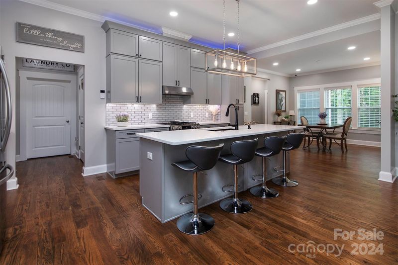 930 Cason St, Belmont, NC 28012