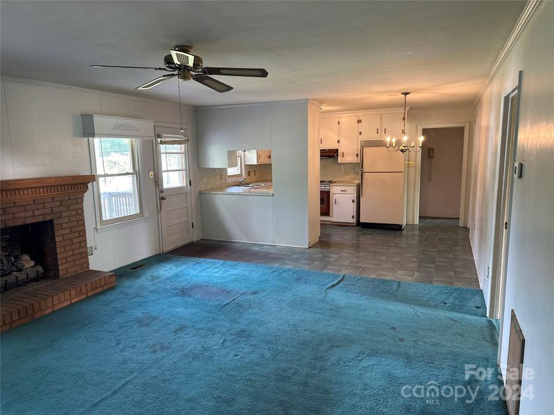 620 Fieldstone Rd, Mooresville, NC 28115