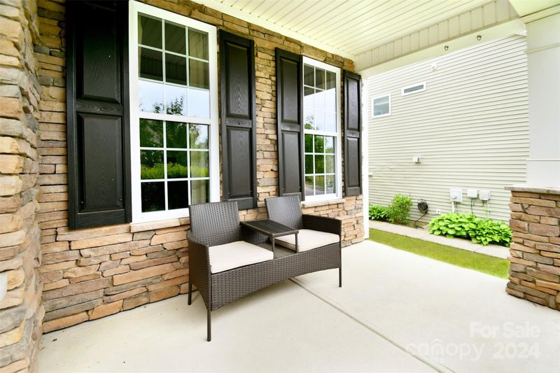 3426 Streamside Dr, Davidson, NC 28036