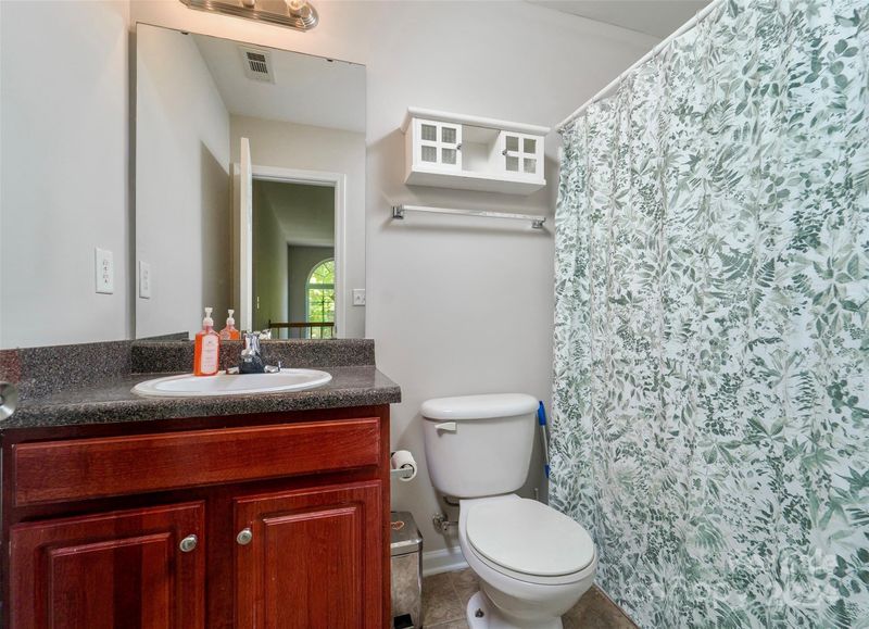 19030 Kanawha Dr, Cornelius, NC 28031