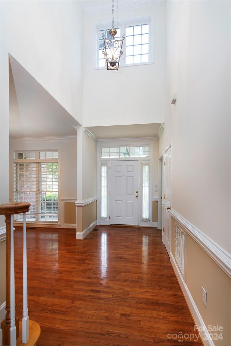 7844 Grimsby Cir, Harrisburg, NC 28075