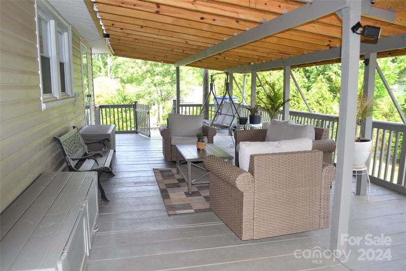 802 Victoria Ave, Kannapolis, NC 28081