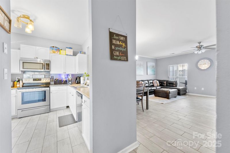 6436 Mallard View Ln, Charlotte, NC 28269