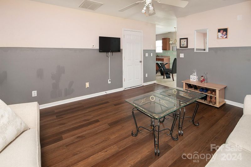 7015 Frye Pl, Charlotte, NC 28269