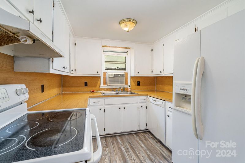 2081 Old Evans Cir, Lancaster, SC 29720
