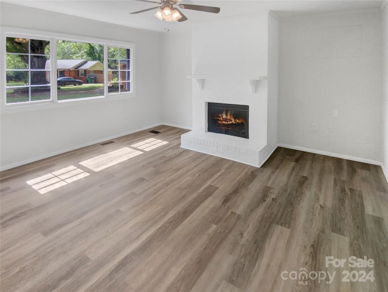 822 Ridgedale Ct, Charlotte, NC 28206
