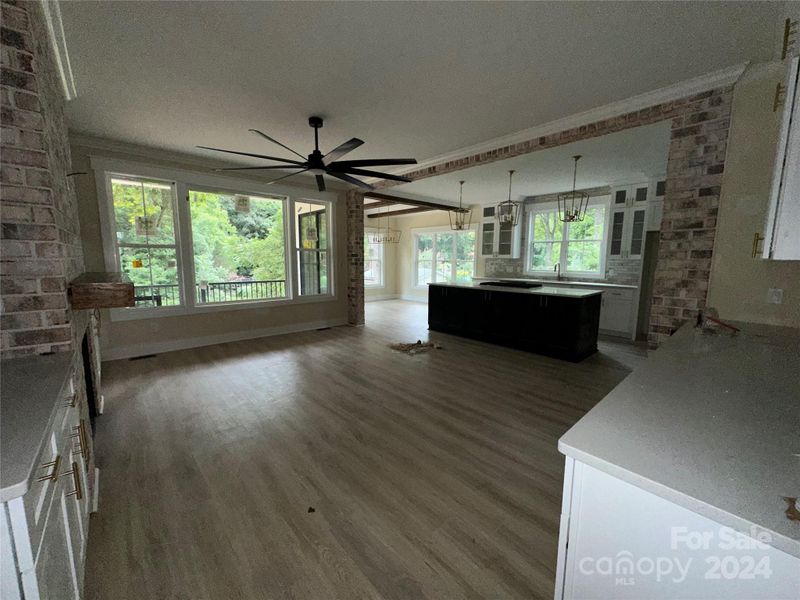 780 N Main St, Mount Pleasant, NC 28124
