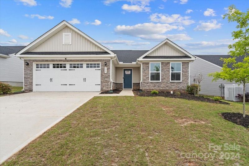 599 Grandiflora Ave #129, Lancaster, SC 29720