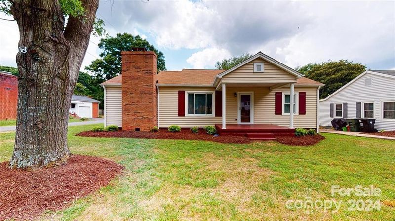 66 Pinecrest Dr, Concord, NC 28027