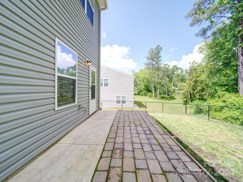 472 Gray St, Statesville, NC 28677