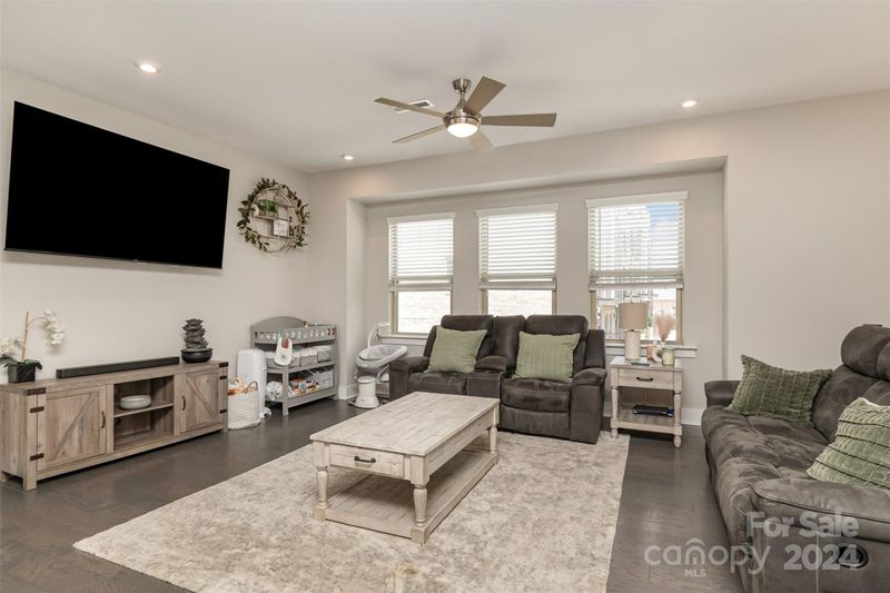 17125 Soho Dr, Charlotte, NC 28204