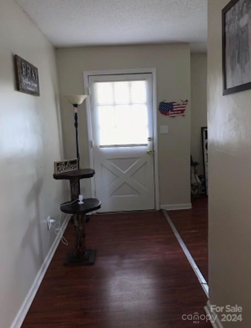 2027 Santa Barbara Dr, Lancaster, SC 29720