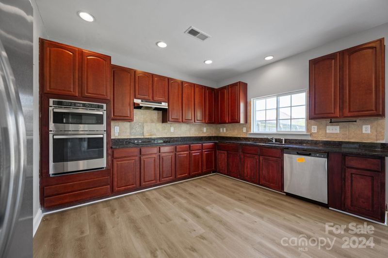 7512 Kuck Rd, Mint Hill, NC 28227