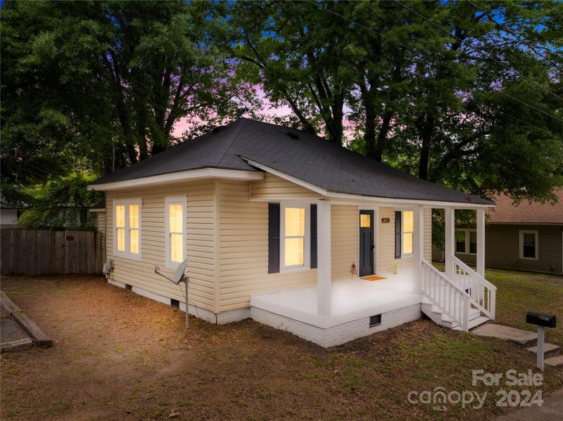 801 Poplar Ave, Kannapolis, NC 28081