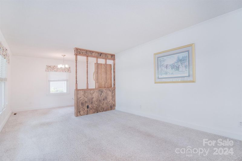 1524 E Perry St, Gastonia, NC 28054