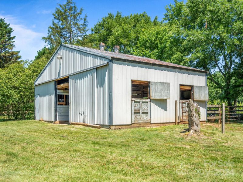 2308 Timber Ridge Rd, Harrisburg, NC 28075