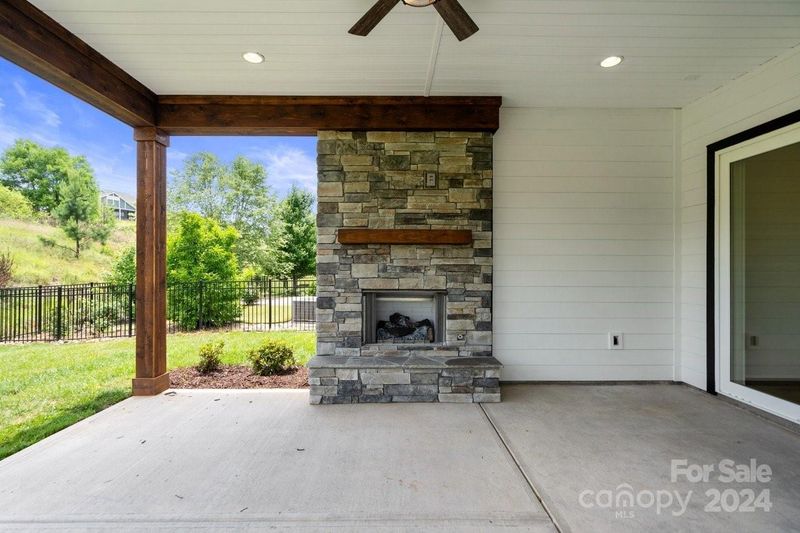 4711 Looking Glass Trl, Denver, NC 28037