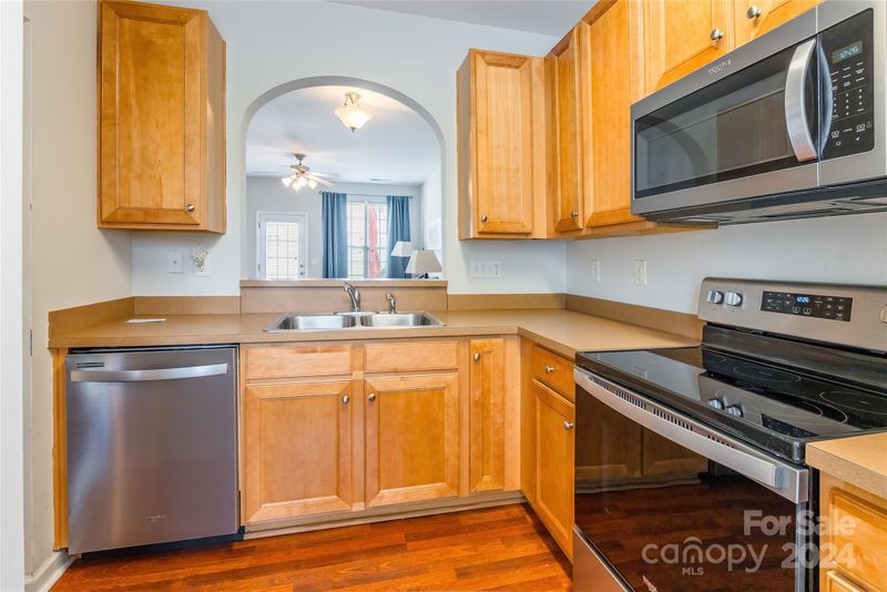 843 Lacebark Dr, Rock Hill, SC 29732