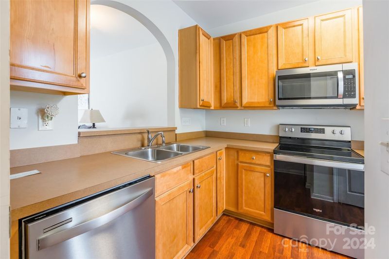 843 Lacebark Dr, Rock Hill, SC 29732
