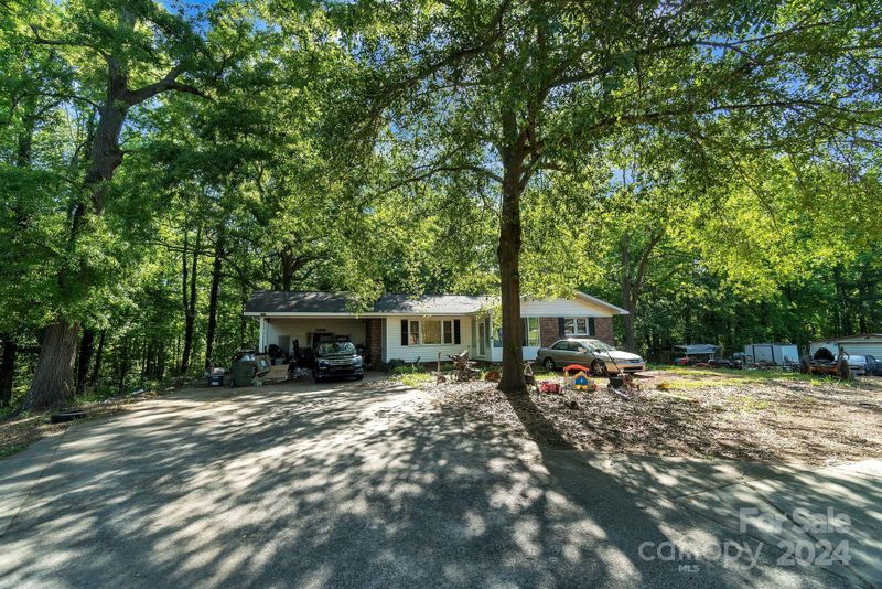 301 Rowland Ave, Heath Springs, SC 29058