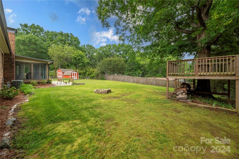 583 Crestside Dr SE, Concord, NC 28025