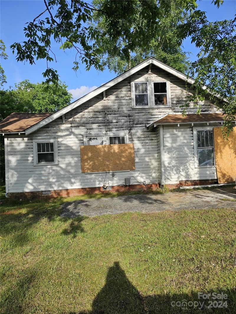 805 Winchester Ave, Monroe, NC 28110