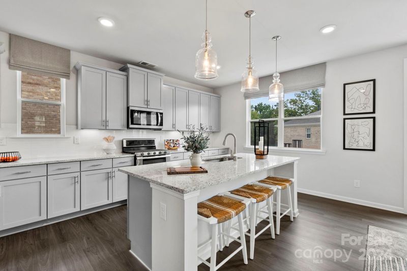 5309 Kinsbridge Dr, Mint Hill, NC 28227