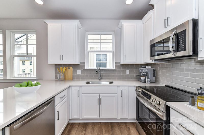 723 Beaty St #4, Davidson, NC 28036