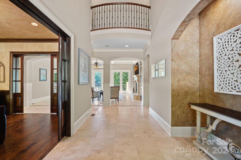 8790 Colebridge Ct, Sherrills Ford, NC 28673