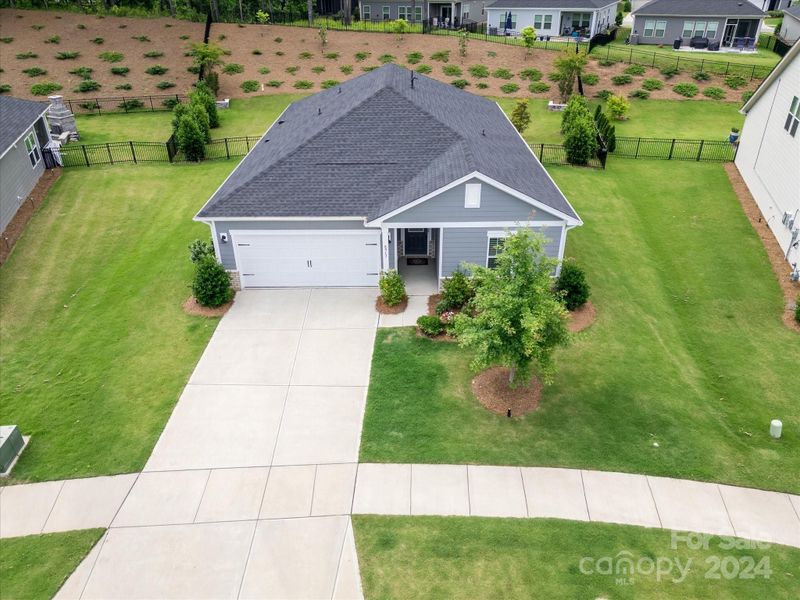 8917 Pennegrove Cir, Charlotte, NC 28214