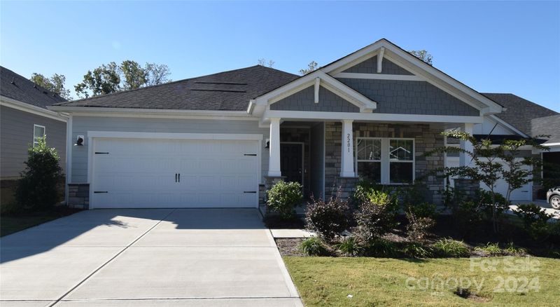 2201 Cherrybark Ct, Denver, NC 28037