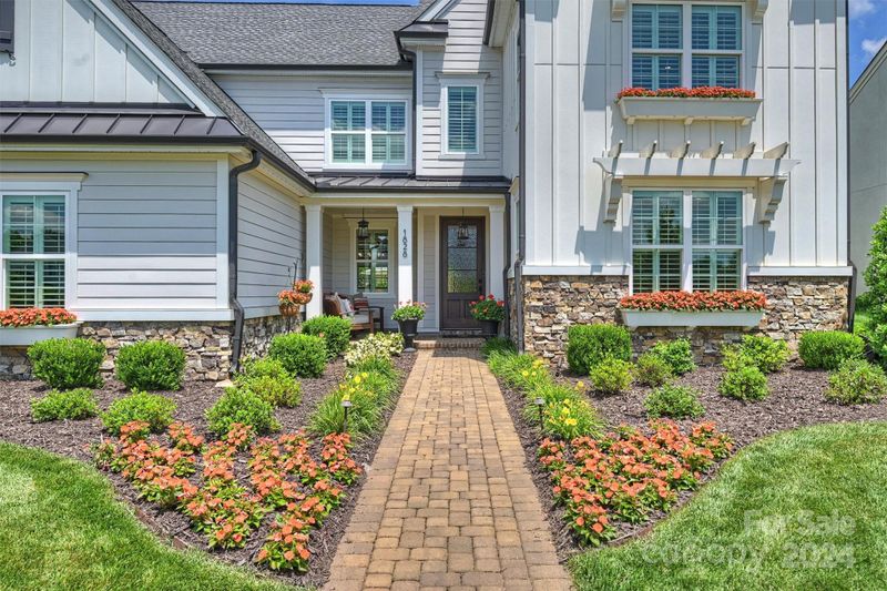 1828 Trotting Cir NW, Concord, NC 28027