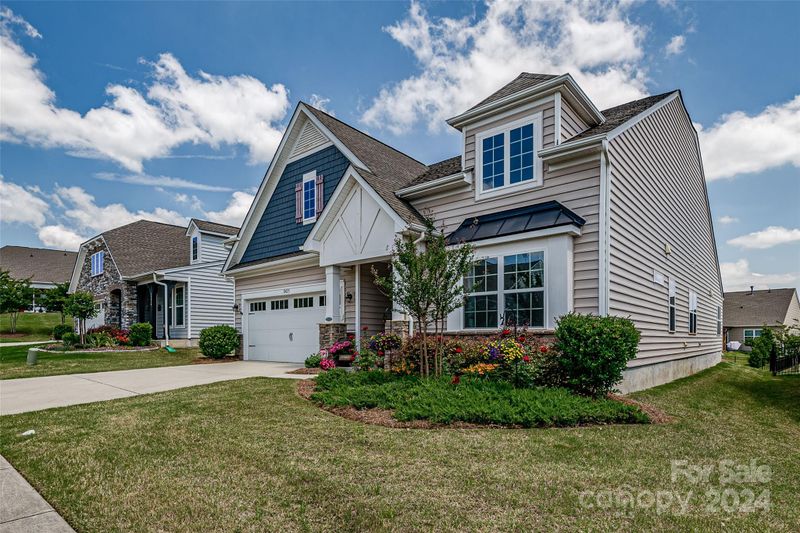 10025 Berkeley Castle Dr, Charlotte, NC 28273