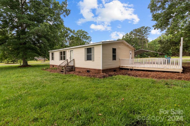2412 Cimarron Cir, Midland, NC 28107