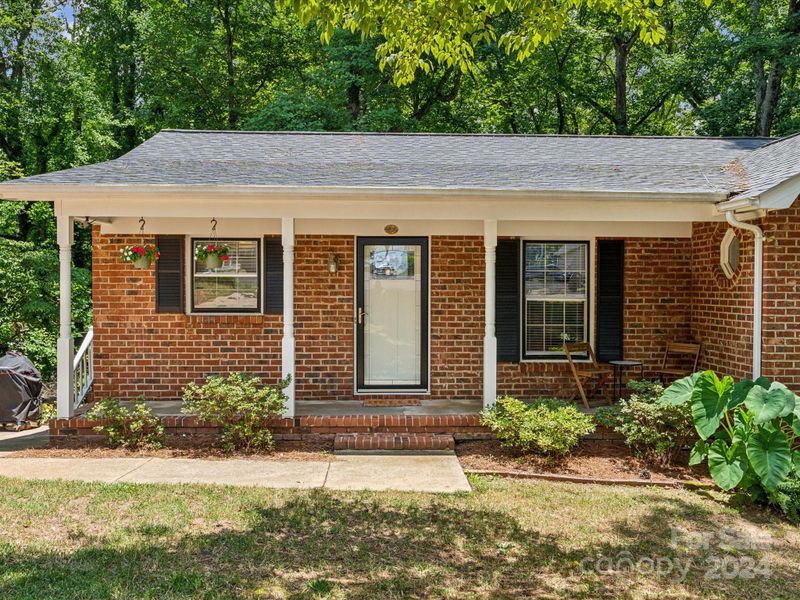 2602 Castle Hill Rd, Gastonia, NC 28052