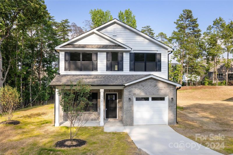 17211 Green Hill Rd, Charlotte, NC 28278