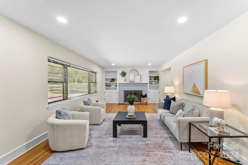 707 South Point Rd, Belmont, NC 28012
