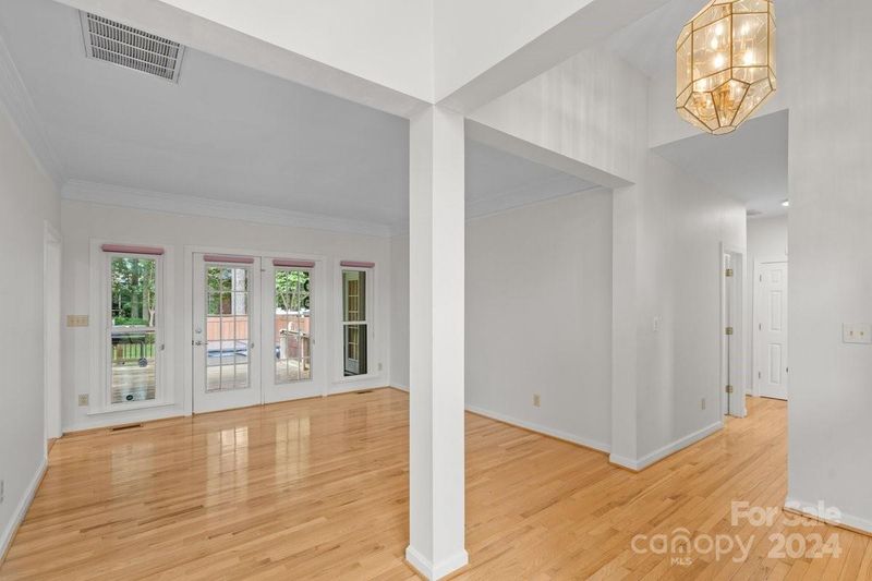 1907 Millbrook Ln, Matthews, NC 28104