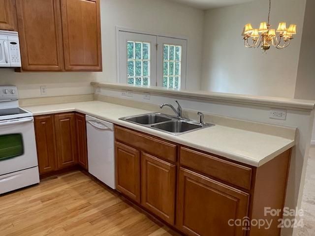 9210 Duckhorn Dr, Charlotte, NC 28277