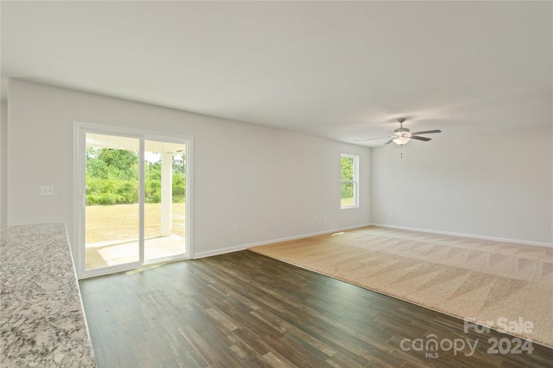2008 Transatlantic Ave, Charlotte, NC 28215