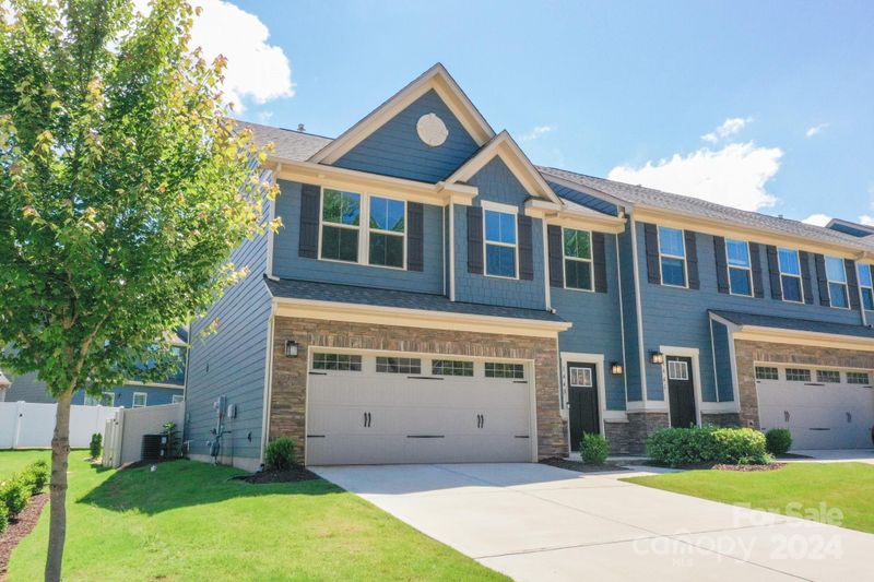 144 Lanyard Dr #D, Mooresville, NC 28117