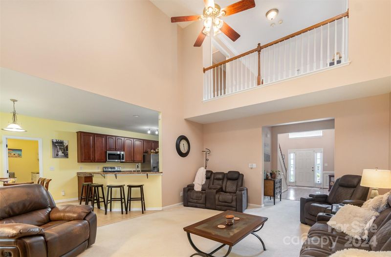 4142 Oakton Ridge Ct, Matthews, NC 28105