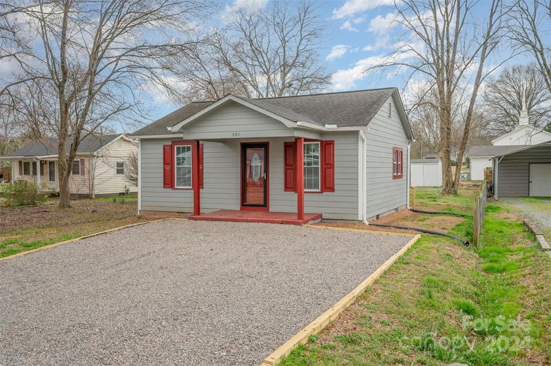 301 Highland Ave SW, Concord, NC 28027