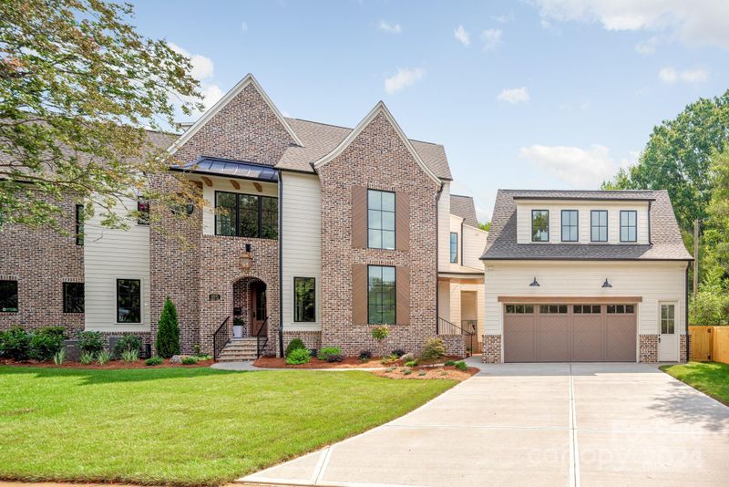 4105 Pineview Rd, Charlotte, NC 28211