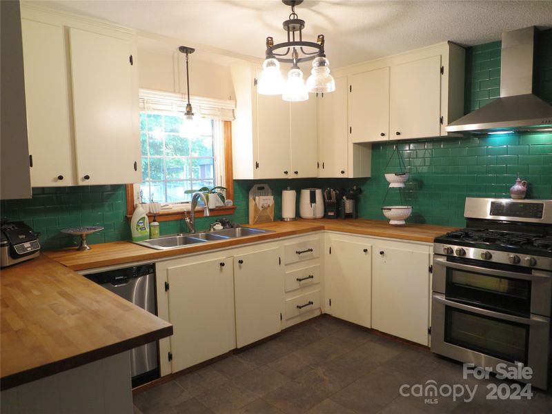 444 Jenny St, Gastonia, NC 28054