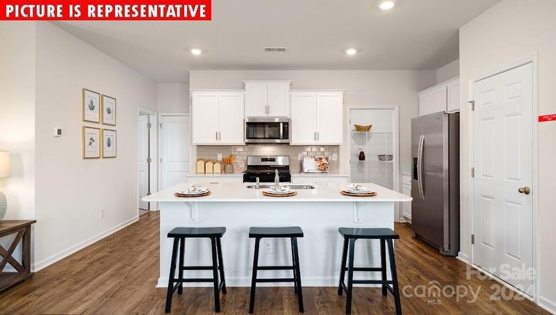 1838 Vanderlyn St, Monroe, NC 28112