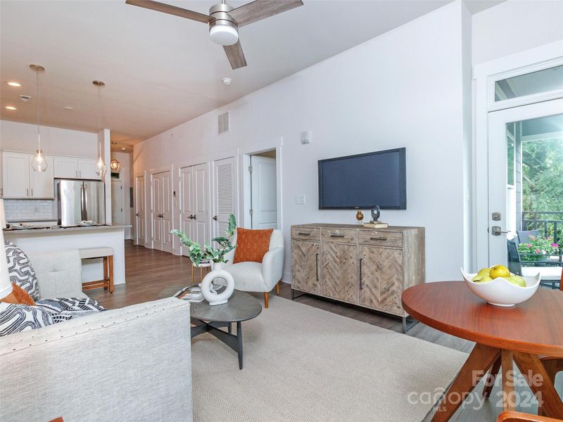 935 Mcalway Rd #301, Charlotte, NC 28211