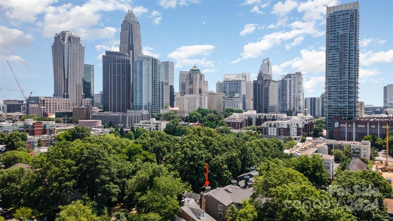 413 W 8th St #D, Charlotte, NC 28202