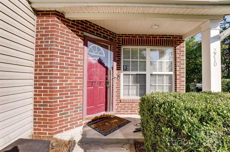 2710 Mill Valley Ct, Matthews, NC 28105