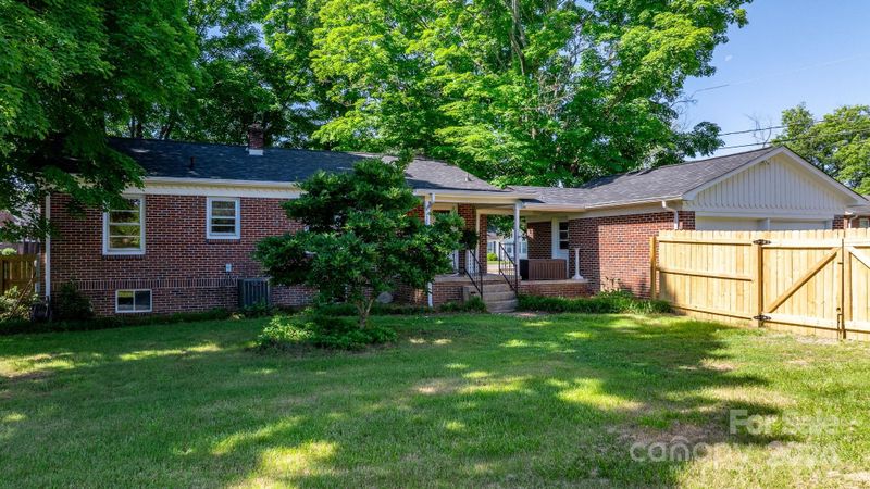 4954 Camp St, Conover, NC 28613